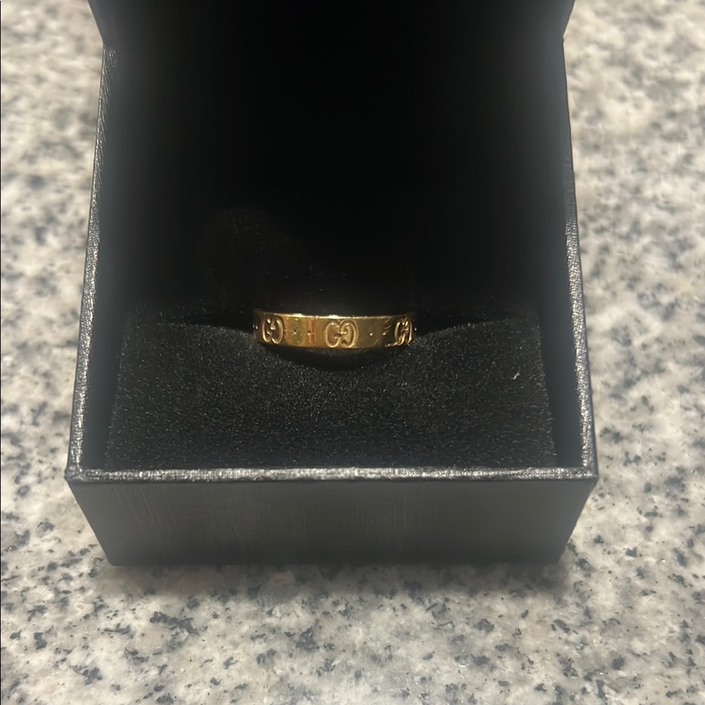 Gucci Gold Ring